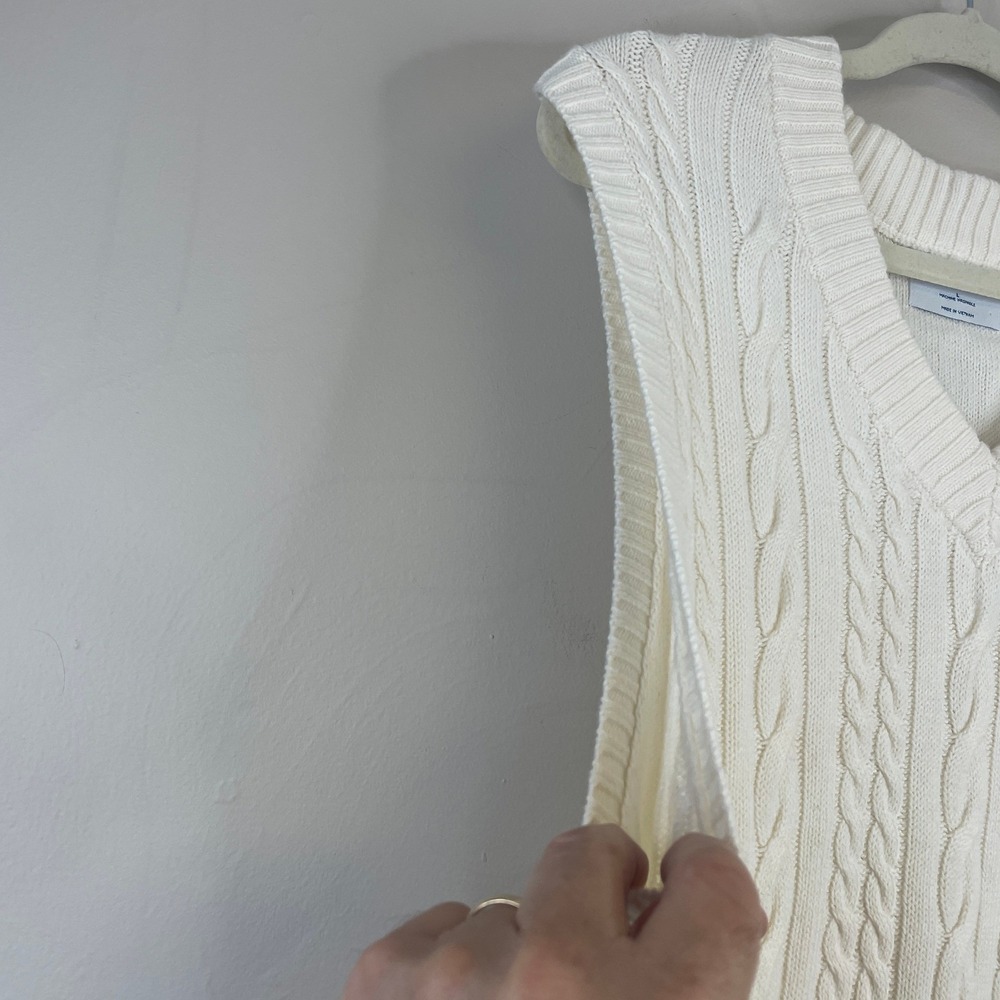 Old Navy Chunky Cable Knit Sweater Vest Women Large Varsity Preppy Layer Neutral - Picture 5 of 11